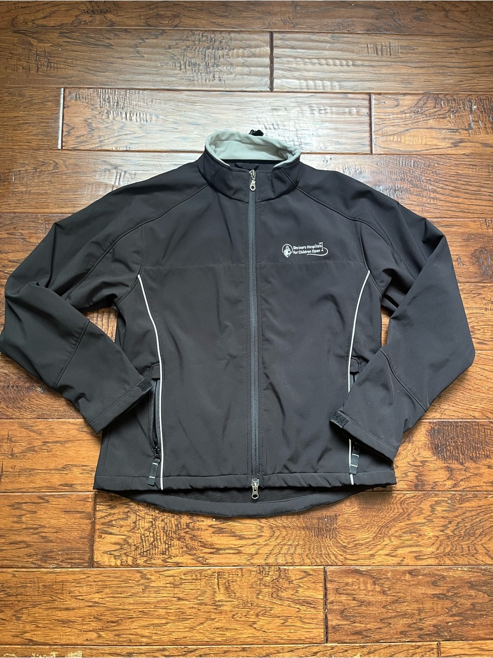 Black Softshell Full-Zip Jacket with Light Gray Collar